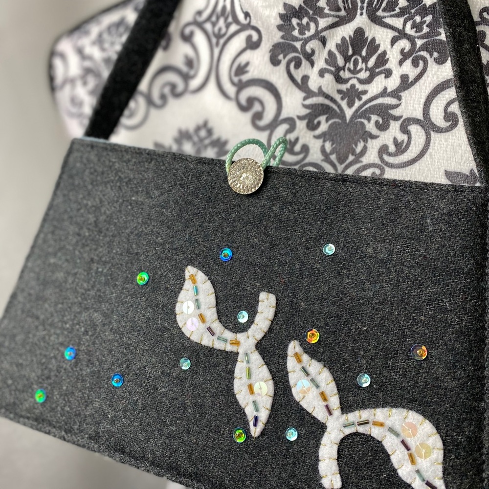 Patch Shoulder Bag. - image 7